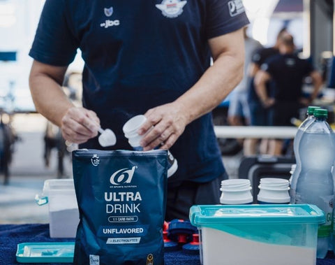 6d Ultra Drink 940g poeder en verpakking detail
